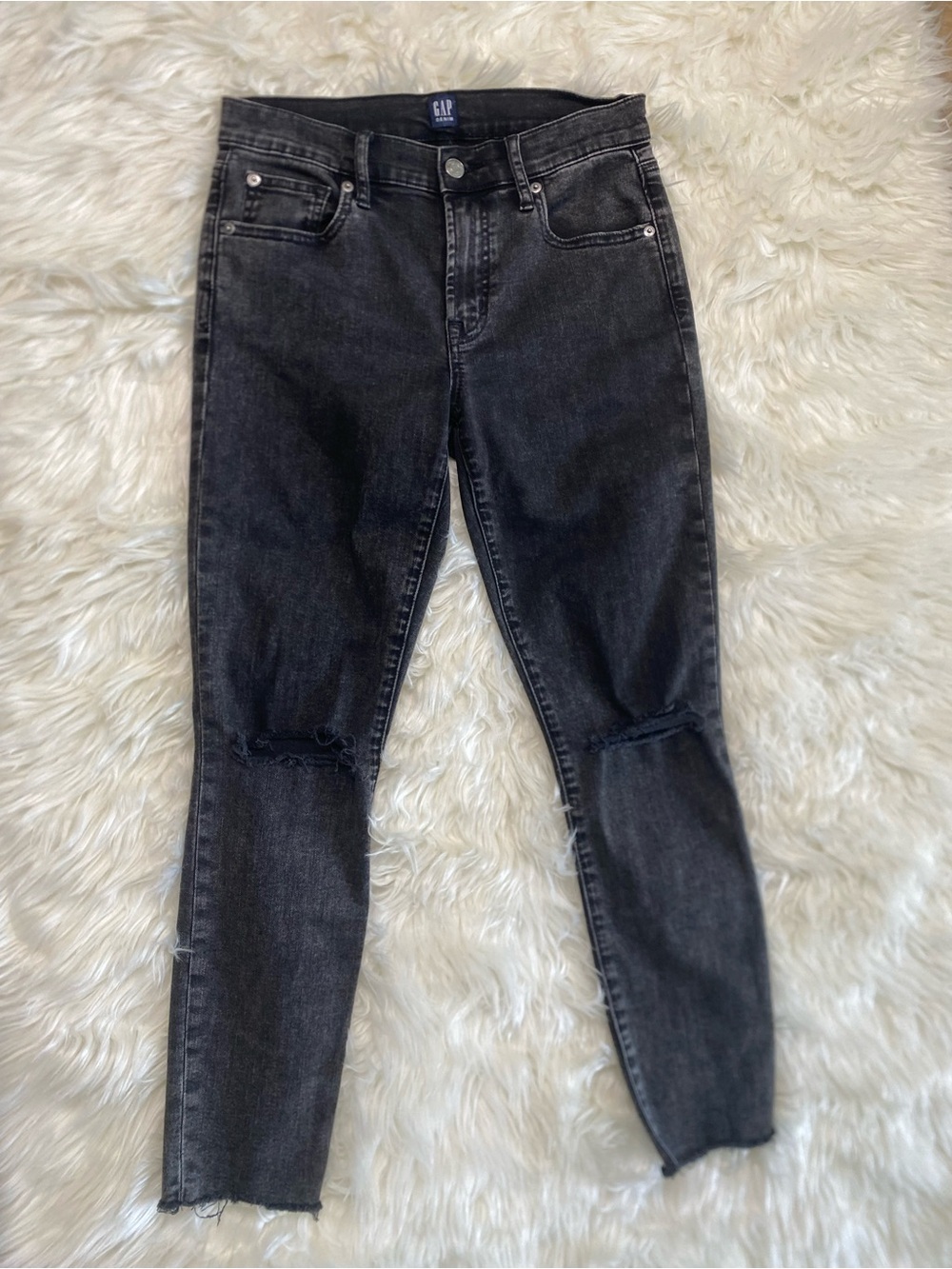 GAP Black Washed True Skinny Jeans with Knee Distress